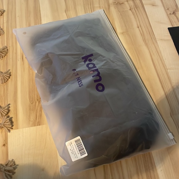 Kamo Fitness Featherlite Jumpsuit - Picture 5 of 6